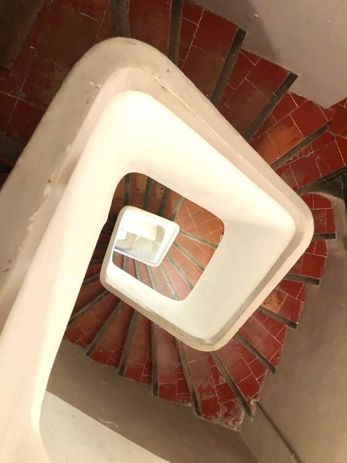 Appartement Beau 3 pièces 83 m2 au coeur du centre historique d'Aix en Provence à Aix-en-Provence Extérieur photo