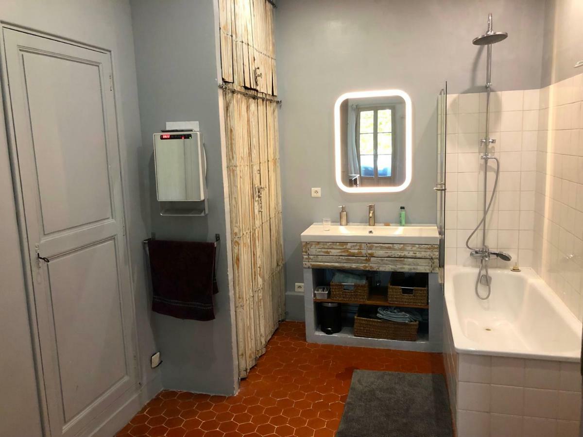 Appartement Beau 3 pièces 83 m2 au coeur du centre historique d'Aix en Provence à Aix-en-Provence Extérieur photo